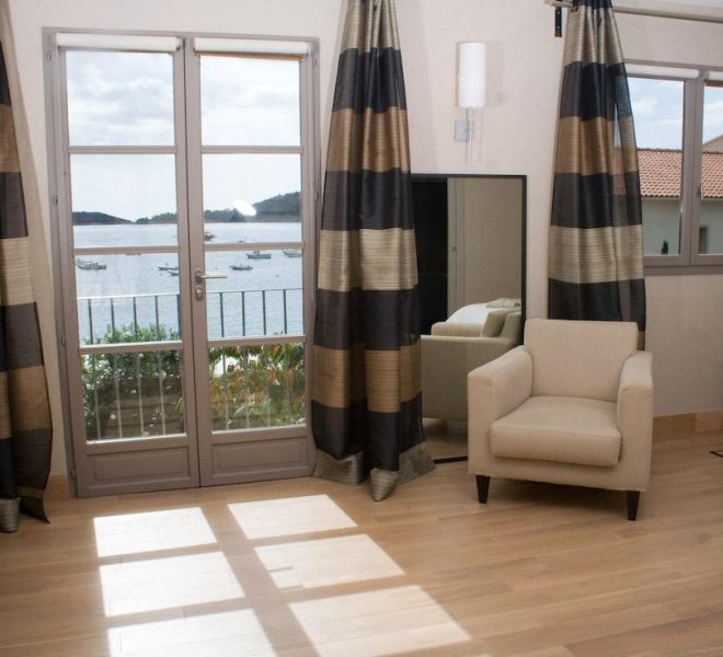 chambre vue mer hôtel luxe Le Pinarello à Porto-Vecchio