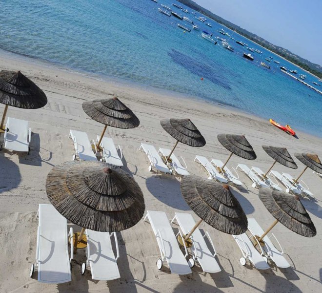 plage aménagée de l'hôtel Le Pinarello à Porto-Vecchio