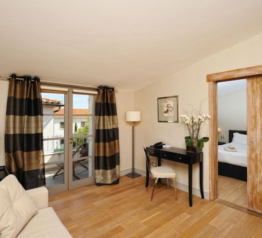 Suite Duplex Cyprianu