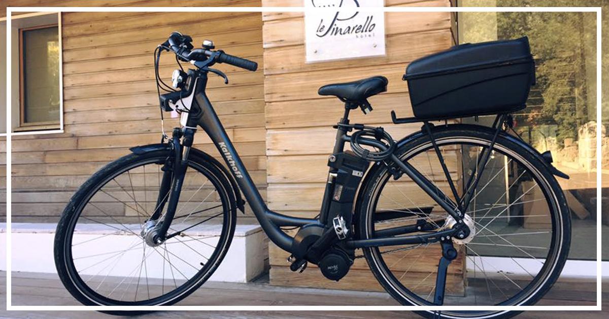 vélo électrique hôtel Le Pinarello en Corse du Sud