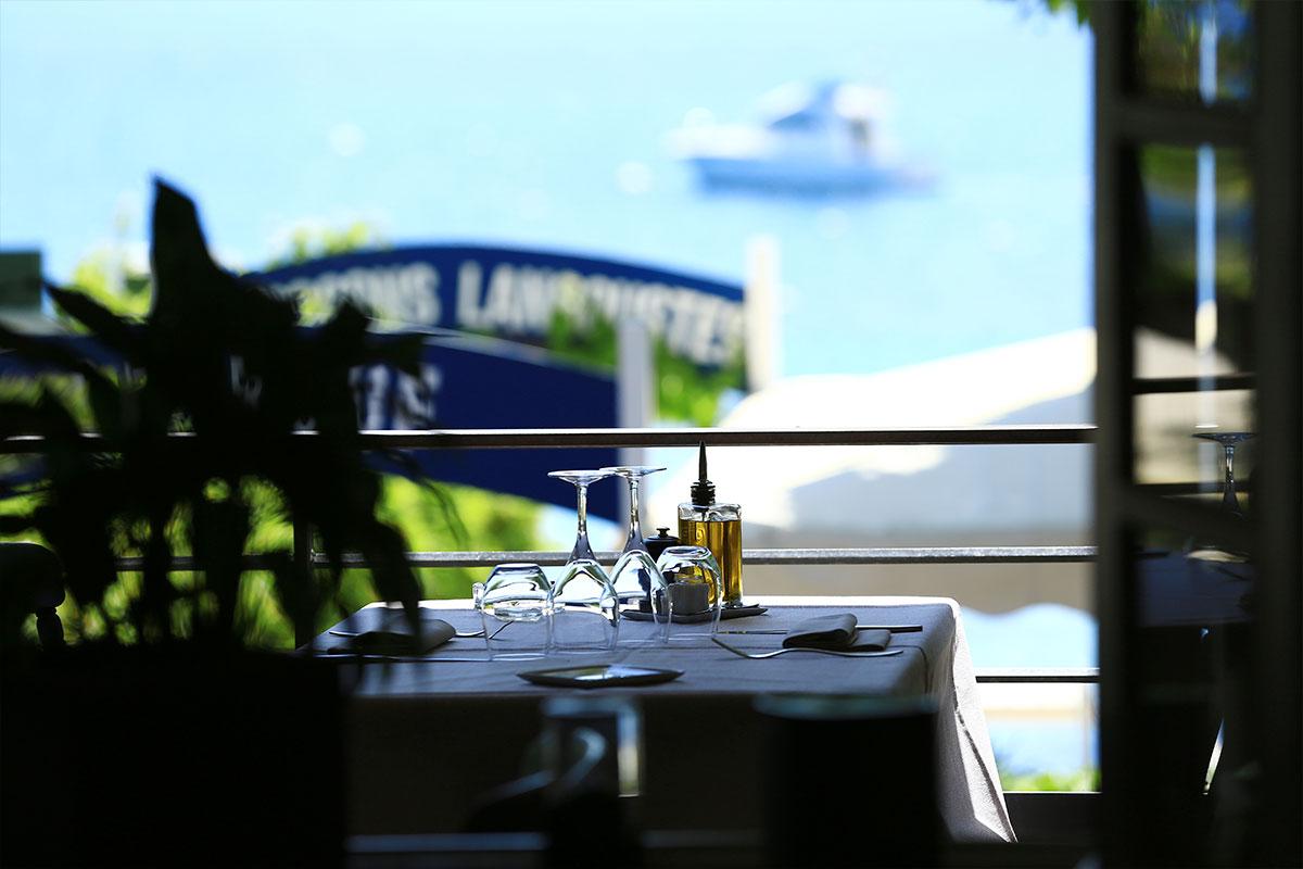 Hotel plage avec happy hour cocktails