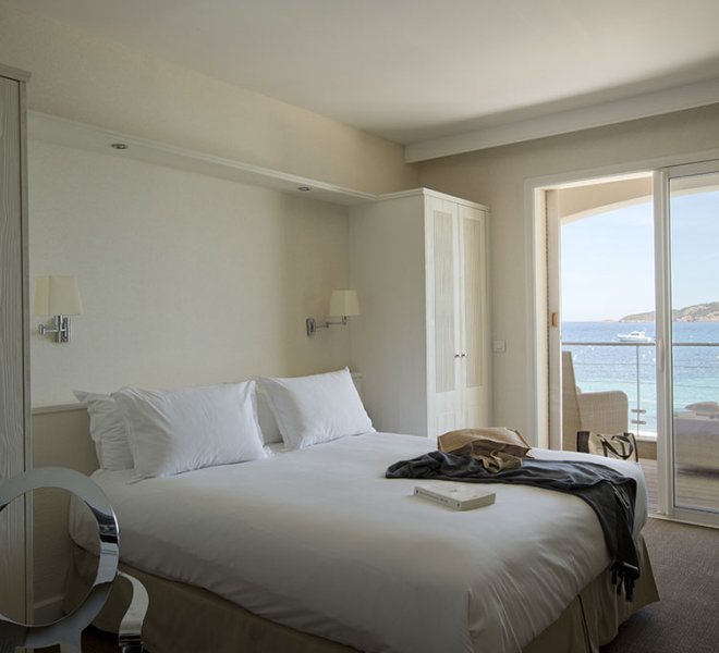 Beachside Superior Room with seaview