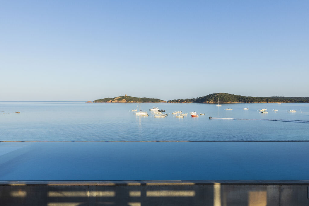 Hôtel Le Pinarello 4 étoiles piscine sur toit