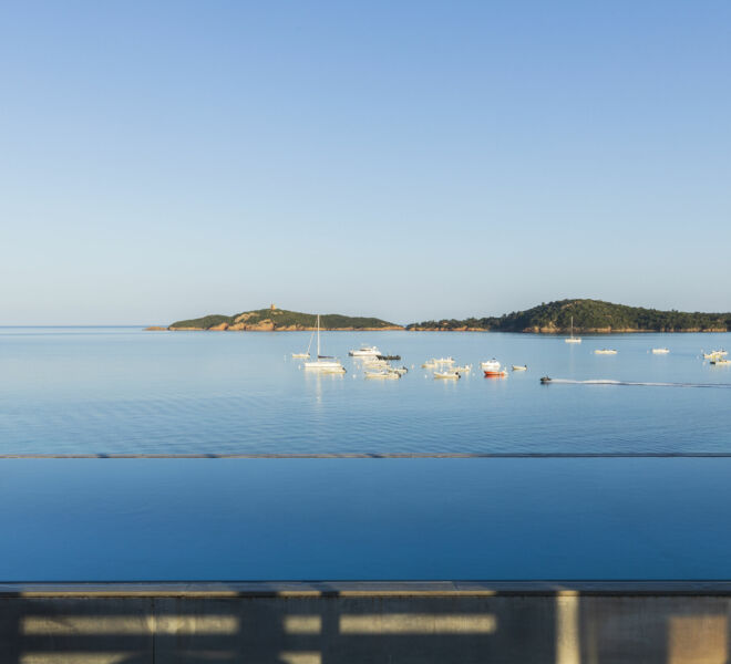 Hôtel Le Pinarello 4 étoiles piscine sur toit